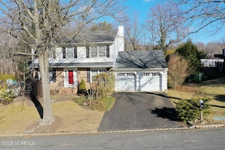 16 Staghorn Dr, Matawan, NJ 07747