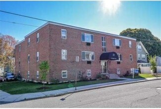 71 Oxford Ave Unit 3, Cambridge, MA 02138