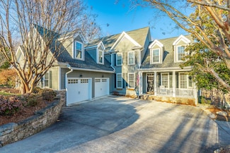 1306 Stonehurst Cir, Ooltewah, TN 37363