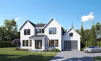3 Dellaria Dr, Southampton, NY 11968
