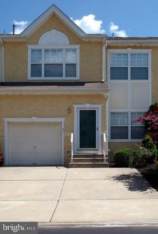 31 Versailles Blvd, Cherry Hill, NJ 08003