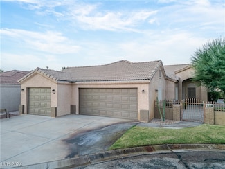 1200 Golf Club Dr, Laughlin, NV 89029