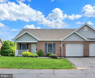 24 Blue Mountain Vista, Mechanicsburg, PA 17050