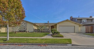 915 Sierra Madre Dr, Salinas, CA 93901