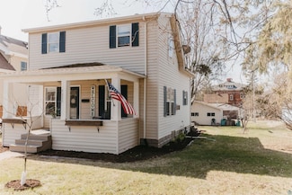 4626 Jay St, Duluth, MN 55804