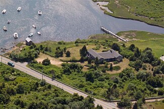 127 State Rd, Chilmark, MA 02535