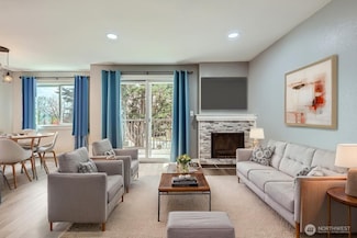 15280 Macadam Rd S Unit E205, Tukwila, WA 98188