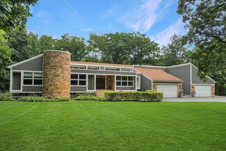 0S704 Autumn Woods Ln, Elburn, IL 60119