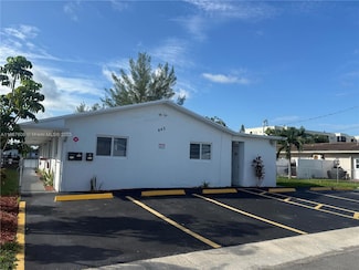 842 SW 2nd St Unit B, Hallandale Beach, FL 33009