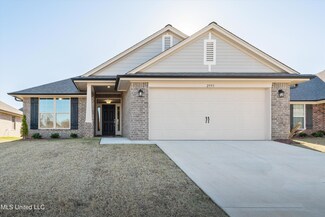 2593 Rutherford Dr, Southaven, MS 38672