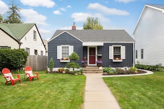 4033 Utica Ave S, Saint Louis Park, MN 55416