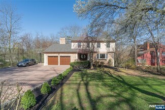 187 Passaic Ave, Roseland, NJ 07068