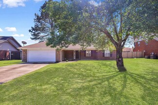 1912 Salisbury Way, Hinesville, GA 31313