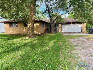 5934 Pickard Dr, Toledo, OH 43613