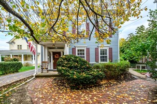 128 Main St, Flemington, NJ 08822