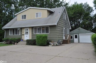 1137 N Grant Rd, Carroll, IA 51401