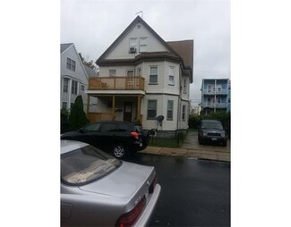 40 Lonsdale St, Dorchester Center, MA 02124
