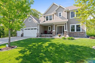 805 Fox Rd, Circle Pines, MN 55014