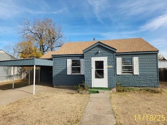 1806 Coffee St, Pampa, TX 79065