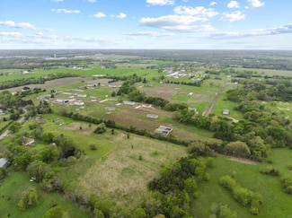 388 Duvall St, Bonham, TX 75418