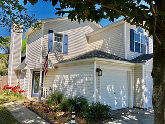 1922 Armory Dr, Mount Pleasant, SC 29466