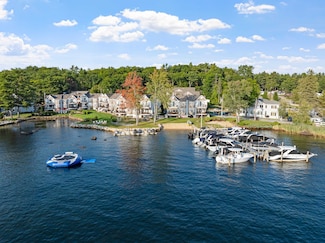 5 Island Dr Unit 5, Laconia, NH 03246