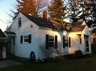 2736 Cedarwood Ave, Bellingham, WA 98225
