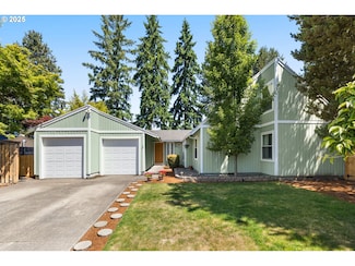 998 NE Baldwin Dr, Hillsboro, OR 97124