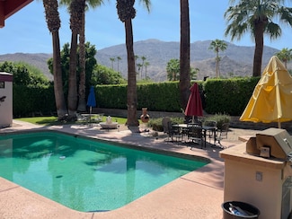 71519 Biskra Rd, Rancho Mirage, CA 92270