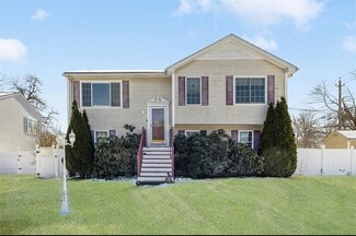 156 Longmeadow Ave, Warwick, RI 02889