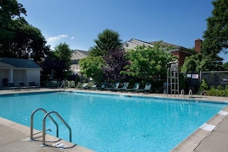 70 Middleton Rd Unit Sf14, Bohemia, NY 11716