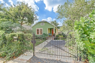 1505 Ashland St, Houston, TX 77008