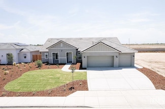 16717 Chloe Ct, Bakersfield, CA 93314