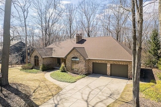 4527 Choctaw Trail, Green Bay, WI 54313