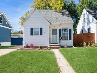 2926 C Ave NE, Cedar Rapids, IA 52402