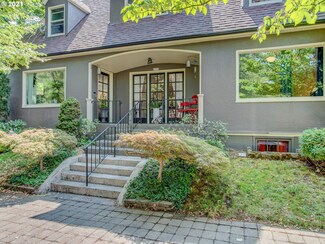 1120 NE Siskiyou St, Portland, OR 97212