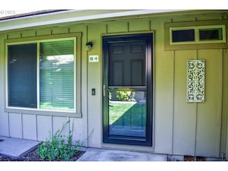 300 Shafer Ln Unit B4, Jacksonville, OR 97530