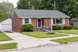 921 North Ave, Sheboygan, WI 53083
