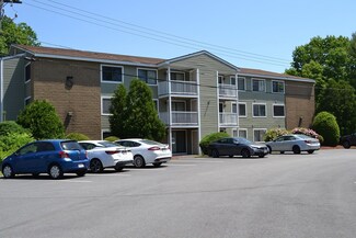 5 Bridgeview Cir Unit 11, Tyngsboro, MA 01879