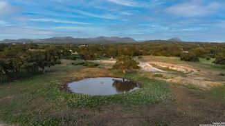 966 Bruce Ln, Camp Wood, TX 78833