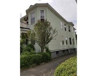 402 Ashmont St, Dorchester Center, MA 02124