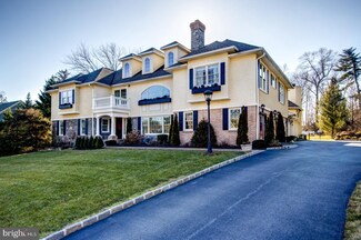 536 Atterbury Rd, Villanova, PA 19085