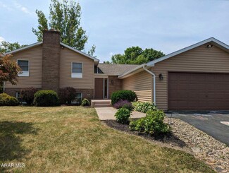 803 Wade Ln, Duncansville, PA 16635