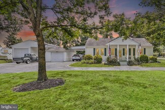 813 Annapolis Rd, Gambrills, MD 21054