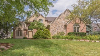 673 Dornoch Dr, Ann Arbor, MI 48103