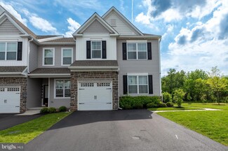182 Everleigh Dr, Royersford, PA 19468
