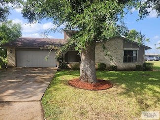 2 Alvarado Ave, Rancho Viejo, TX 78575