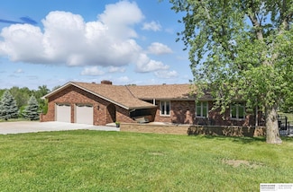 17819 Nicholas Rd, Plattsmouth, NE 68048