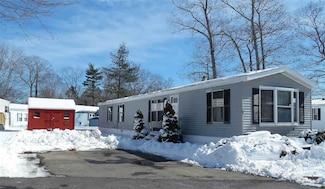 6 Hickory Ave, North Hampton, NH 03862