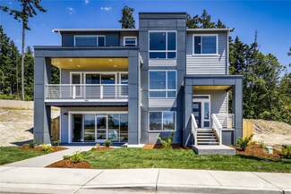 1916 NW Rustling Fir Ln, Silverdale, WA 98383